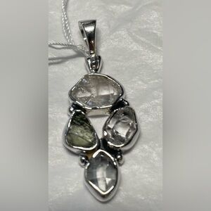 Herkimer diamond with Moldavite pendant
